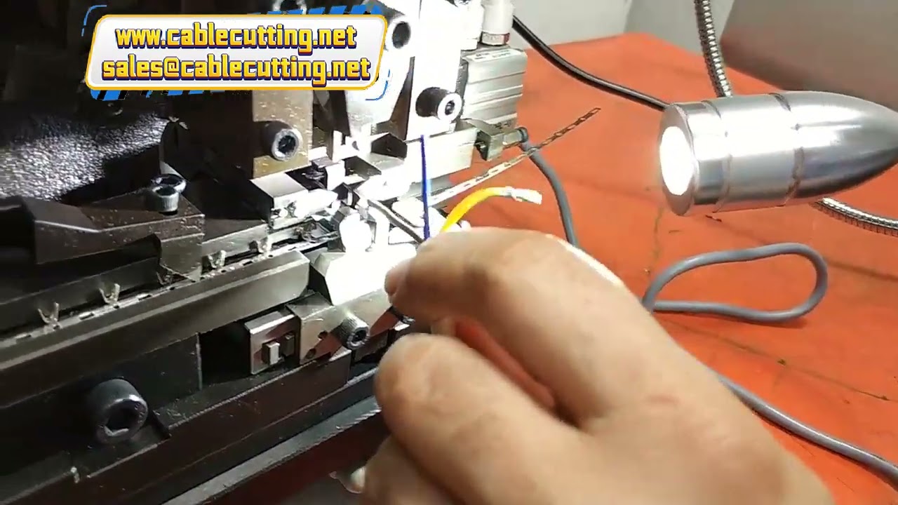 Super Mute Elektrisk Kabelafisolerings- og Terminalkrimpmaskine